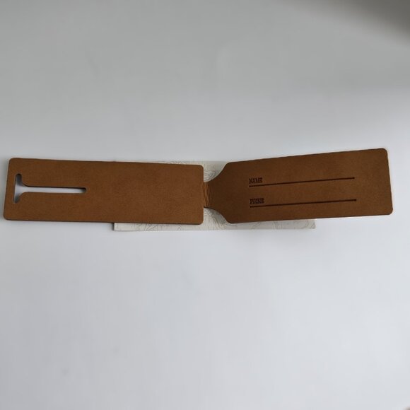 💎 DREAMCATCHER Dreamlantis K-Pop MD Set (4 Pc: Poster, Bracelet, Stamp, Tag) - Picture 6 of 16